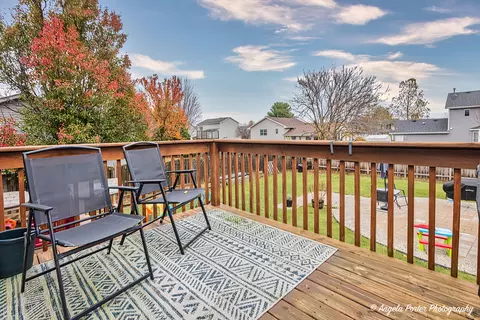 Exterior - 210 Highbridge Trl, Mchenry, IL 60050 photo 2 of 7