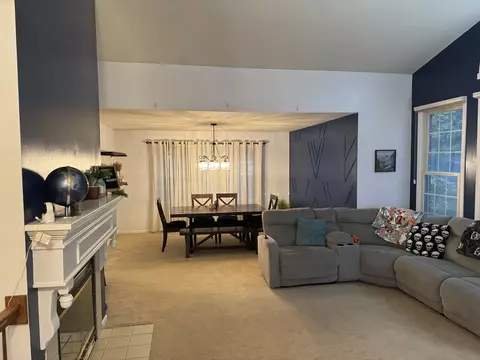 Living - 535 Shagbark Dr, Elgin, IL 60123 photo 2 of 3