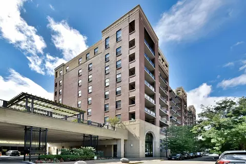 833 W 15th Pl #305W, Chicago, IL 60608
