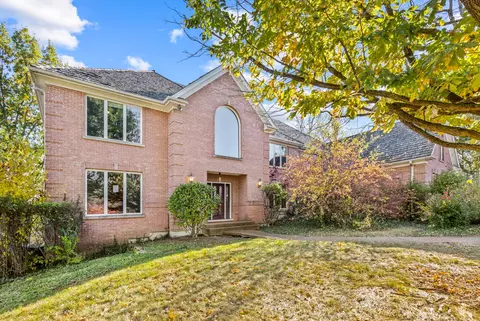 28159 Gray Barn Ln, Barrington, IL 60010
