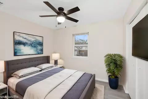 Bedroom - 14528 Ridgeway Ave, Midlothian, IL 60445 photo 3 of 4