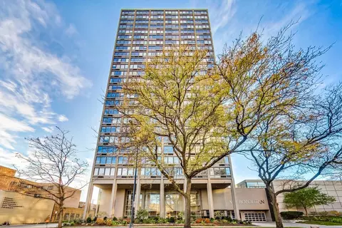5320 N Sheridan Rd #311, Chicago, IL 60640