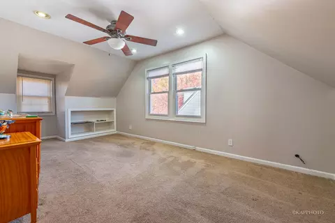 455 Sunset Dr, Elgin, IL 60123 photo 19