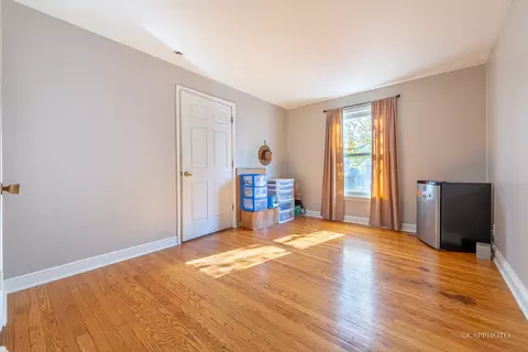 455 Sunset Dr, Elgin, IL 60123 photo 22