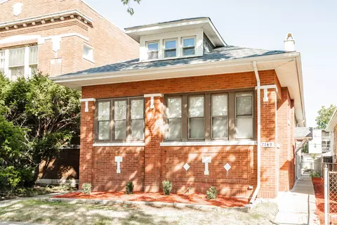 7149 S Prairie Ave, Chicago, IL 60619