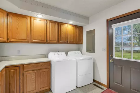 Other - 407 Bluff St #407, Sidney, IL 61877 photo 7 of 10