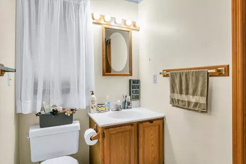 Bath - 407 Bluff St #407, Sidney, IL 61877 photo 4 of 5