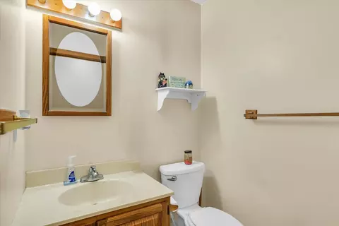 Bath - 407 Bluff St #407, Sidney, IL 61877 photo 2 of 5