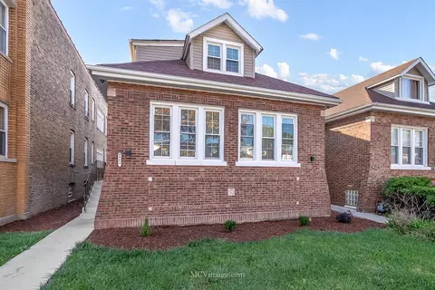 8942 S Bishop St, Chicago, IL 60620