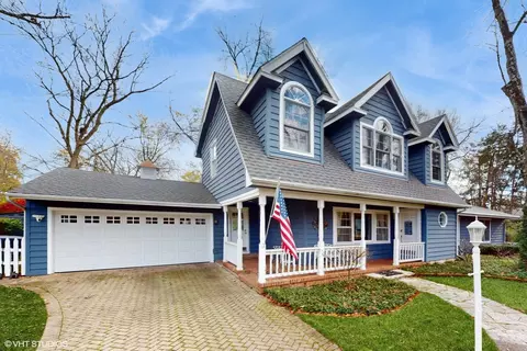 Exterior - 1925 Maple Pl, Riverwoods, IL 60015 photo 2 of 15