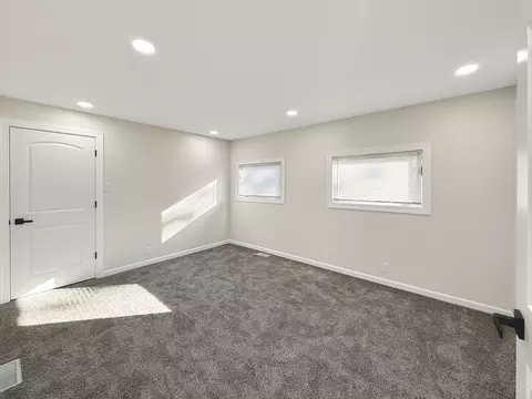 802 S 16th Ave, Freeport, IL 61032 photo 15