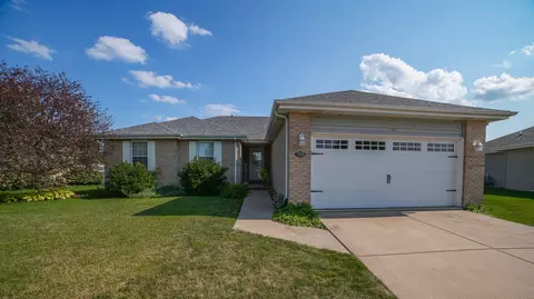 1646 Talon Dr, Manteno, IL 60950