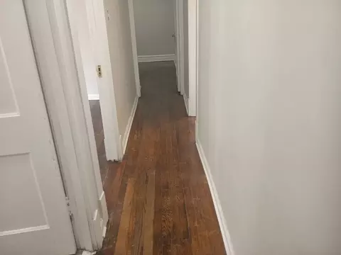 Entry Way - 5437 W Haddon Ave, Chicago, IL 60651 photo 1 of 1