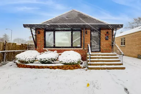 9511 S Bishop St, Chicago, IL 60643
