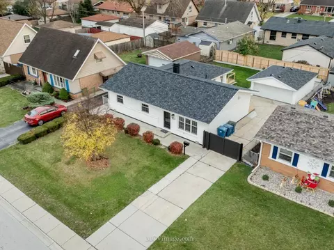 5317 Pleasant Ln, Crestwood, IL 60445