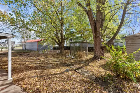 333 E Fremont St, Bement, IL 61813 photo 31
