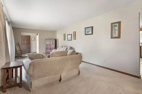 333 E Fremont St, Bement, IL 61813 photo 15