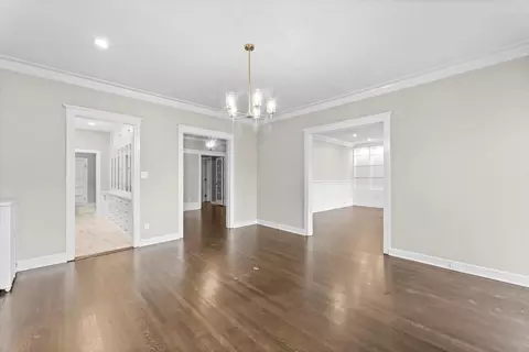 1015 E Hyde Park Blvd #2, Chicago, IL 60615 photo 4
