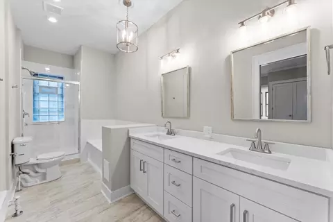 1015 E Hyde Park Blvd #2, Chicago, IL 60615 photo 12
