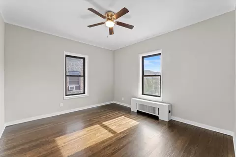 1015 E Hyde Park Blvd #2, Chicago, IL 60615 photo 10