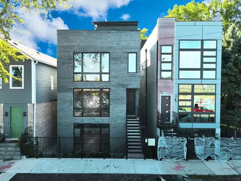 1109 W 16th St #1, Chicago, IL 60608