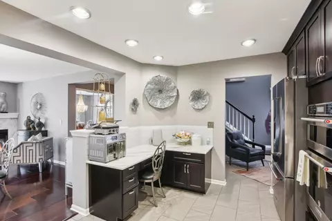 3131 Reflection Dr, Naperville, IL 60564 photo 7