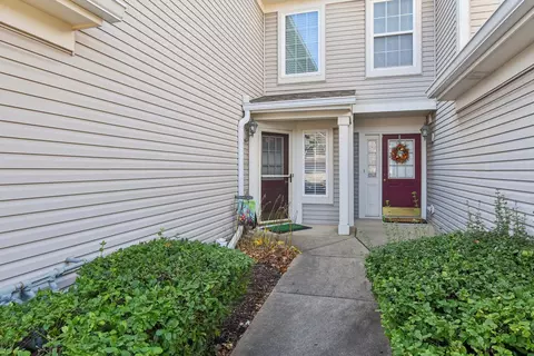 3131 Reflection Dr, Naperville, IL 60564 photo 3