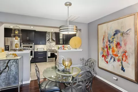 3131 Reflection Dr, Naperville, IL 60564 photo 8