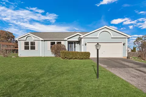3508 Harbor Ridge Dr, Zion, IL 60099