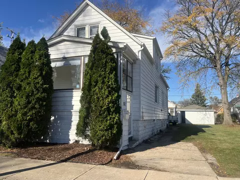 512 155th St, Calumet City, IL 60409