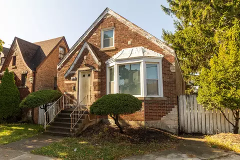 5812 N Richmond St, Chicago, IL 60659