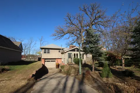 131 W River St, Rockton, IL 61072