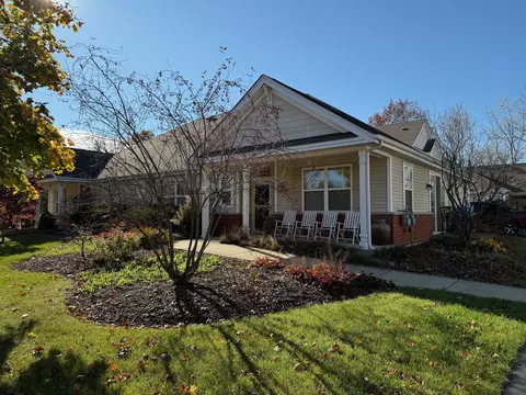 2552 N Burnside Way #2552, Waukegan, IL 60087
