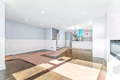 2004 E 78th St, Chicago, IL 60649 photo 12