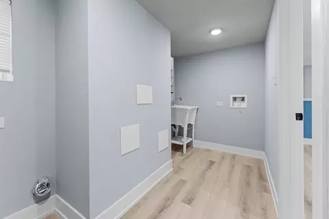 2004 E 78th St, Chicago, IL 60649 photo 24