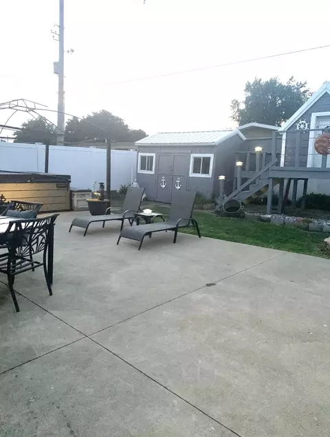 Exterior - 902 Bern St, Spring Valley, IL 61362 photo 8 of 8