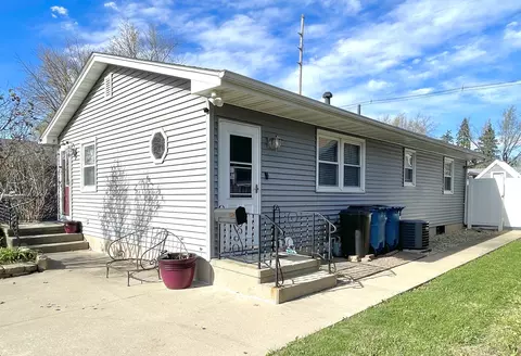 902 Bern St, Spring Valley, IL 61362