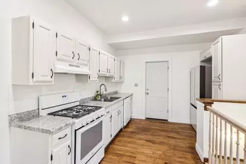 Kitchen - 1910 S 15th Ave, Broadview, IL 60155 photo 1 of 2
