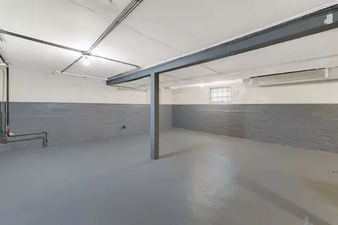 8954 S Bishop St, Chicago, IL 60620 photo 16