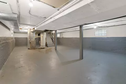 8954 S Bishop St, Chicago, IL 60620 photo 17