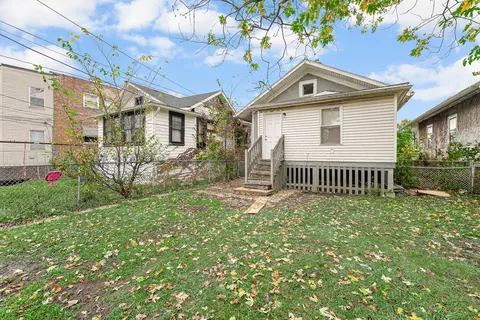 8954 S Bishop St, Chicago, IL 60620 photo 19