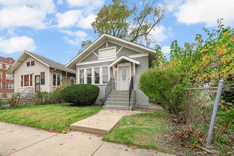 8954 S Bishop St, Chicago, IL 60620 photo 3