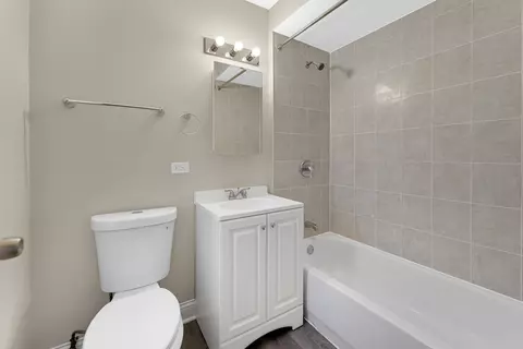 8954 S Bishop St, Chicago, IL 60620 photo 15