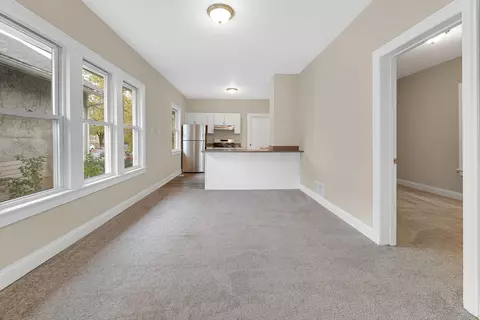 8954 S Bishop St, Chicago, IL 60620 photo 8