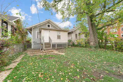 8954 S Bishop St, Chicago, IL 60620 photo 18