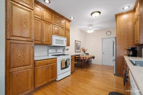 1248 Oakleaf Ct, Aurora, IL 60506 photo 9