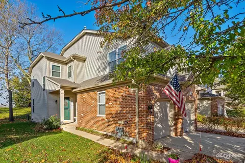 1248 Oakleaf Ct, Aurora, IL 60506 photo 2