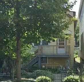 3024 N Clifton Ave, Chicago, IL 60657