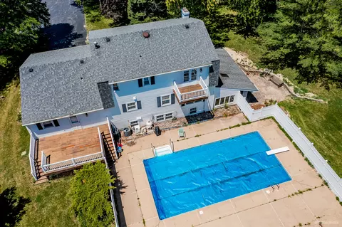 16163 S Cedar Rd, Homer Glen, IL 60491