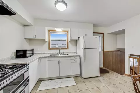 13541 Short Dr, Midlothian, IL 60445 photo 7